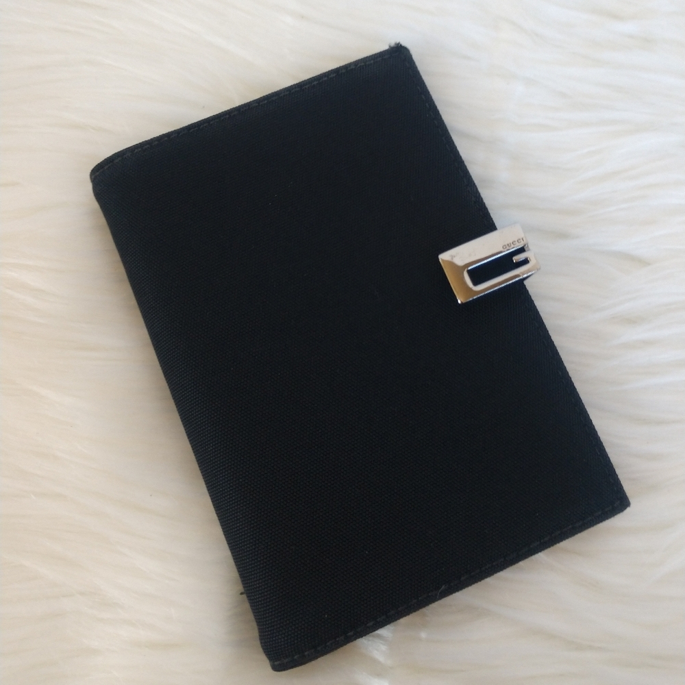 Gucci Agenda